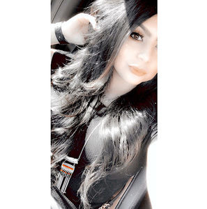 Meet your Posher, Perla